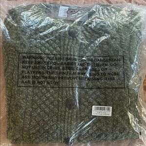 NWT Aran Woollen Mills Chunky Knit Sweater Cardigan - Irish Wool